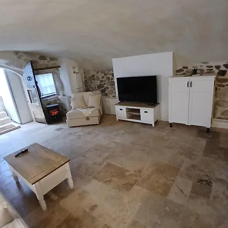 Apartment La Voute Aixoise